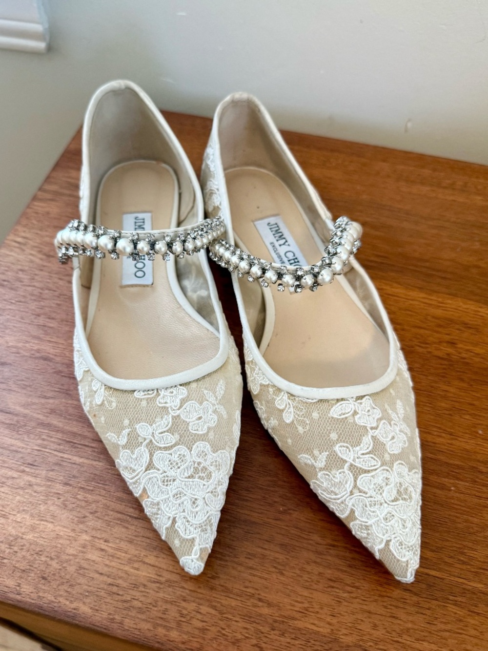 JIMMY CHOO Floral Lace Crystal Pearl Baily Flats - size 37 / 7